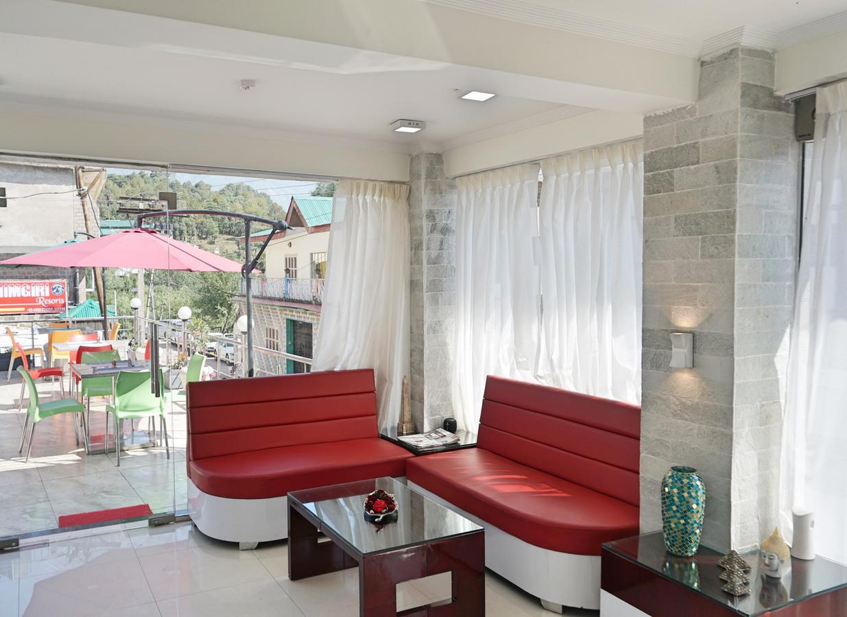 Ess & Bee Resorts Dharamshala Bagian luar foto