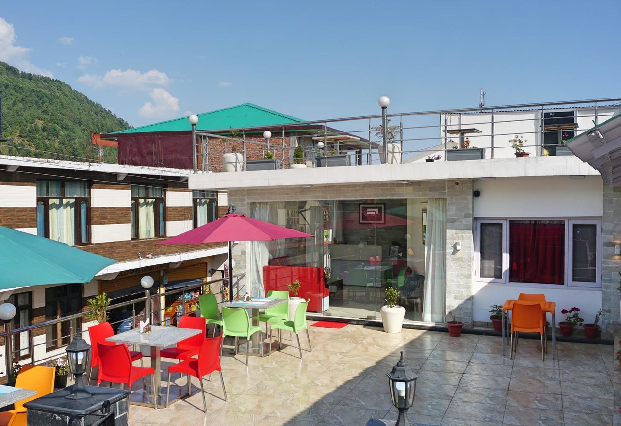Ess & Bee Resorts Dharamshala Bagian luar foto
